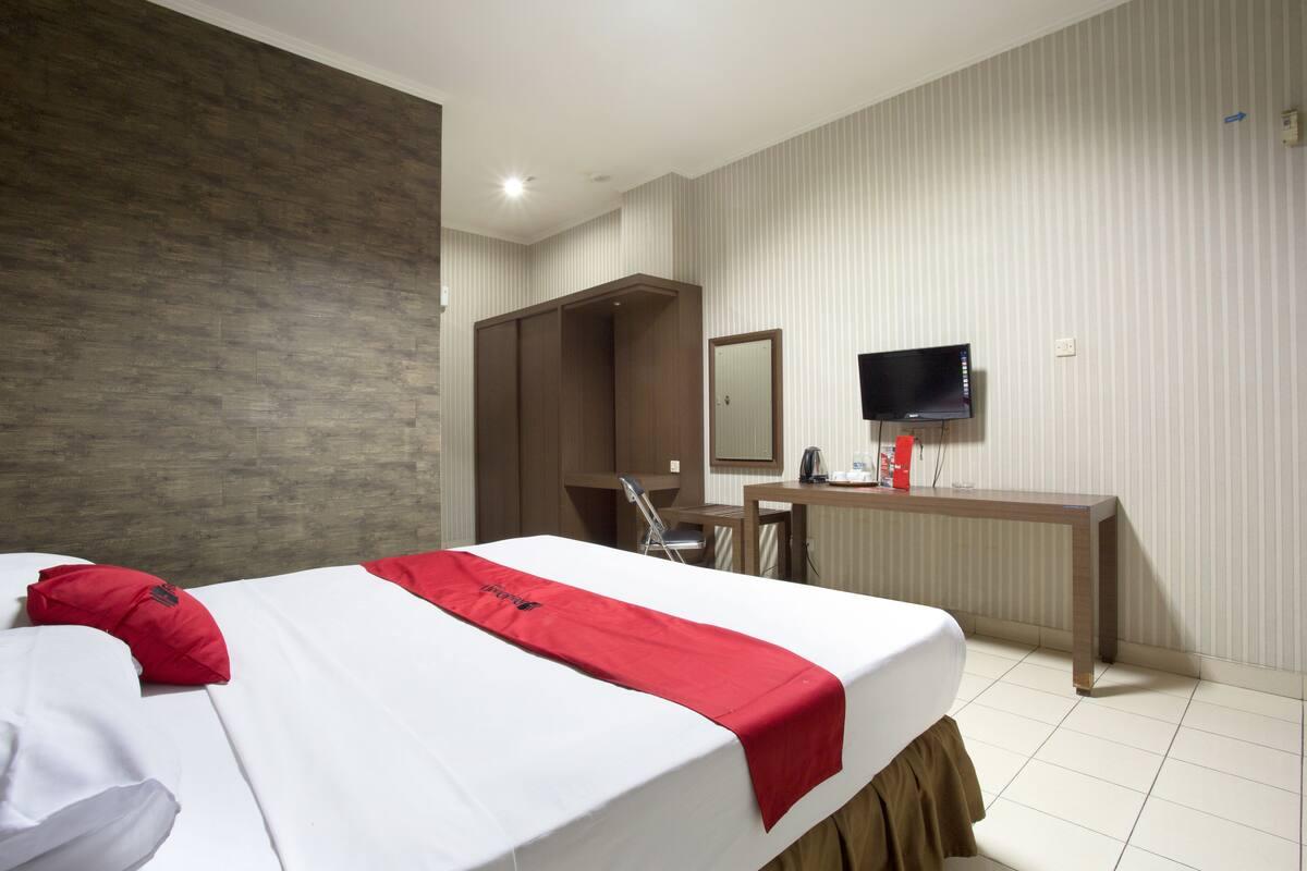 Reddoorz @ Surapati Otel Bandung Dış mekan fotoğraf