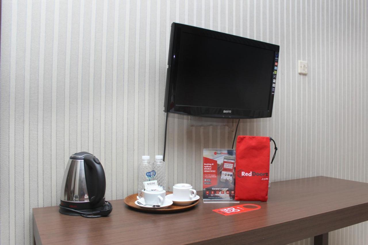Reddoorz @ Surapati Otel Bandung Dış mekan fotoğraf