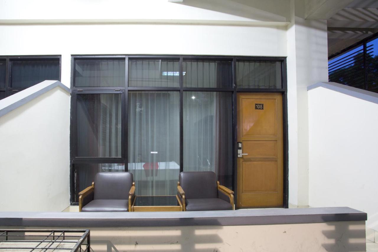 Reddoorz @ Surapati Otel Bandung Dış mekan fotoğraf